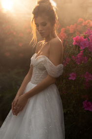 Wedding Dress Vika 
