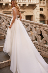 Свадебное платье Aishe 